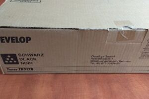 Konica Minolta bizhub C300/C352 Oryg Toner Black